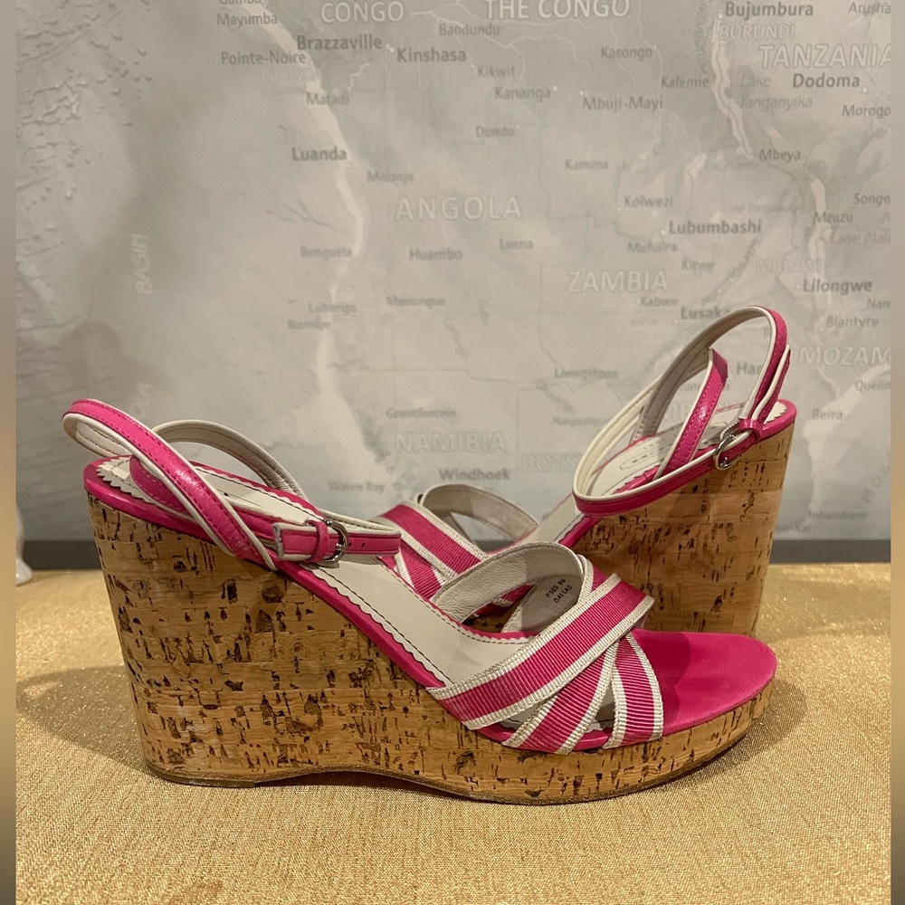 Coach Dallas Pink and white strappy wedge sandal 8M